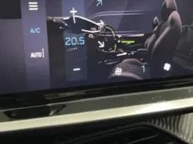 Peugeot 208 thumbnail 114