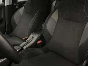 Peugeot 2008 thumbnail 97