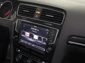 Volkswagen Golf thumbnail 34