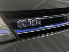 Volkswagen Golf thumbnail 74