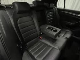 Volkswagen Golf thumbnail 82