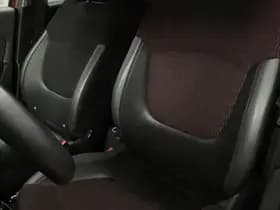 Renault Captur thumbnail 107