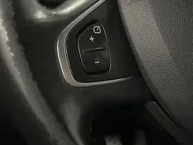 Renault Captur thumbnail 115