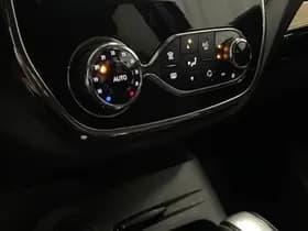 Renault Captur thumbnail 41