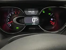 Renault Captur thumbnail 45