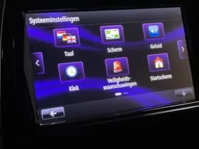 Renault Captur thumbnail 54