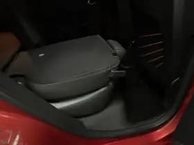 Renault Captur thumbnail 96