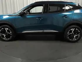 Peugeot 2008 thumbnail 2