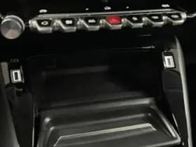 Peugeot 208 thumbnail 104