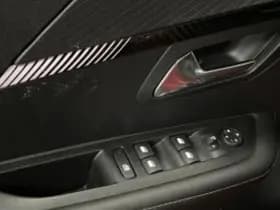 Peugeot 208 thumbnail 94