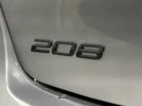 Peugeot 208 thumbnail 16