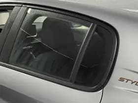 Peugeot 208 thumbnail 10