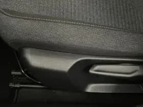 Peugeot 208 thumbnail 94