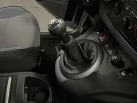 Peugeot Partner thumbnail 89