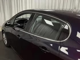 Peugeot 208 thumbnail 12