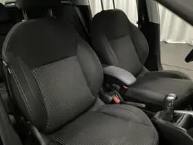 Peugeot 208 thumbnail 25