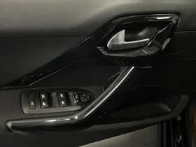 Peugeot 208 thumbnail 26