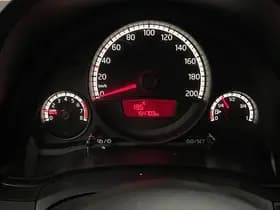 Volkswagen Up! thumbnail 26