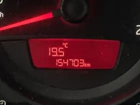 Volkswagen Up! thumbnail 27