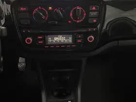Volkswagen Up! thumbnail 29