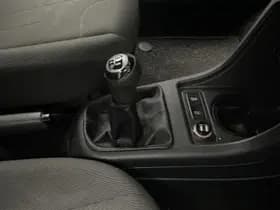 Volkswagen Up! thumbnail 68