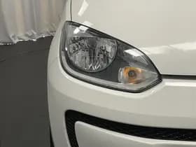Volkswagen Up! thumbnail 8