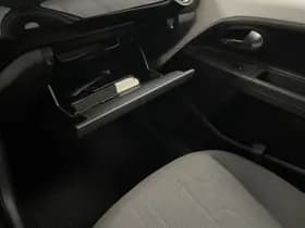 Volkswagen Up! thumbnail 82