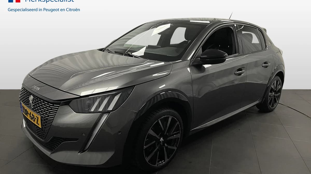 Peugeot 208 — foto 1