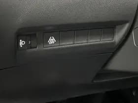 Peugeot 208 thumbnail 84