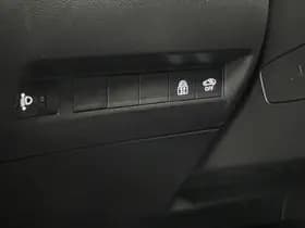 Peugeot 208 thumbnail 30
