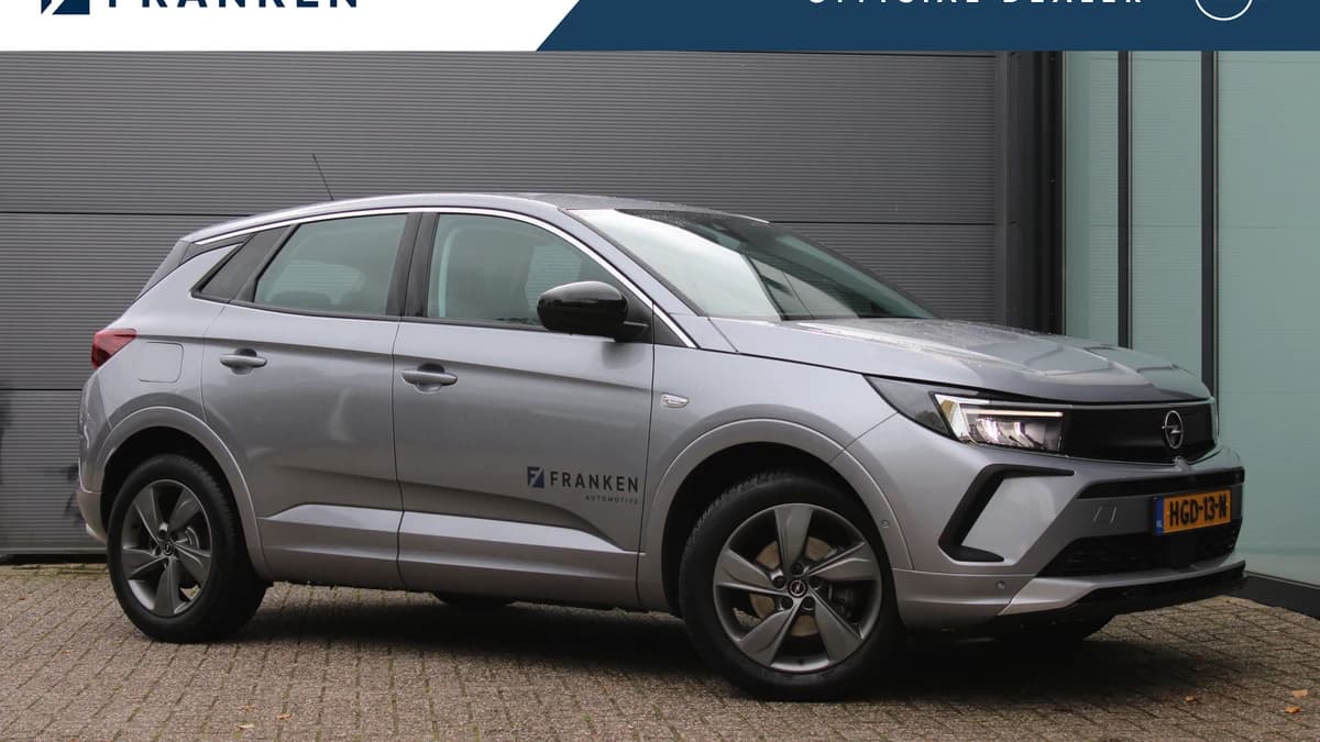 Opel Grandland 1.2T 130PK — foto 1