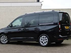 Ford Tourneo Connect 1.5 PHEV Titanium thumbnail 3