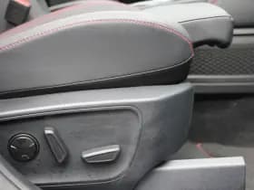 Ford Kuga 2.5 PHEV ST-Line X thumbnail 28