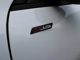 Ford Kuga thumbnail 25