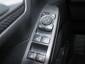 Ford Kuga thumbnail 29