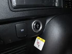 Ford Kuga thumbnail 37