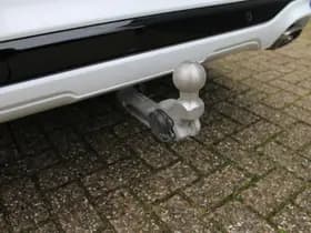 Ford Kuga thumbnail 38