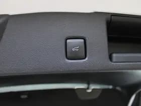 Ford Kuga thumbnail 39