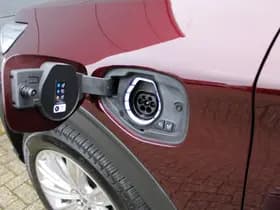 Ford Explorer 3.0 V6 EcoBoost PHEV Platinum thumbnail 32