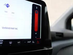 Ford Tourneo Custom PHEV L1H1 Active X thumbnail 28