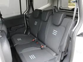 Ford Tourneo Courier Active BEV 43kWh 5P thumbnail 31