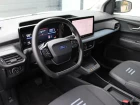 Ford Tourneo Courier Active BEV 43kWh 5P thumbnail 5