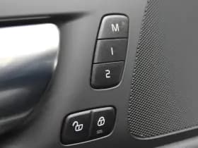 Volvo V60 2.0 T6 Plug-in hybrid AWD Plus Dark thumbnail 20