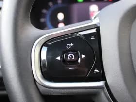 Volvo V60 2.0 T6 Plug-in hybrid AWD Plus Dark thumbnail 4