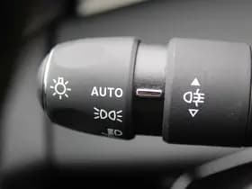 Peugeot 308 1.6 Plug-in Hybrid 225 GT thumbnail 14