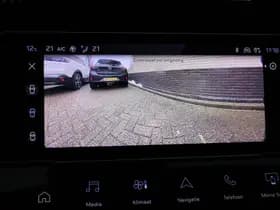 Peugeot 308 1.6 Plug-in Hybrid 225 GT thumbnail 19