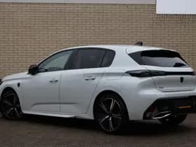 Peugeot 308 1.6 Plug-in Hybrid 225 GT thumbnail 3