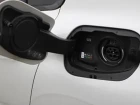 Peugeot 308 1.6 Plug-in Hybrid 225 GT thumbnail 23