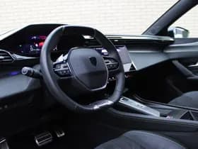 Peugeot 308 1.6 Plug-in Hybrid 225 GT thumbnail 4