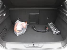 Peugeot 308 1.6 Plug-in Hybrid 225 GT thumbnail 36